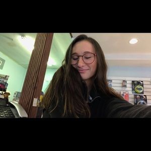 Meet your Posher, Cassidy